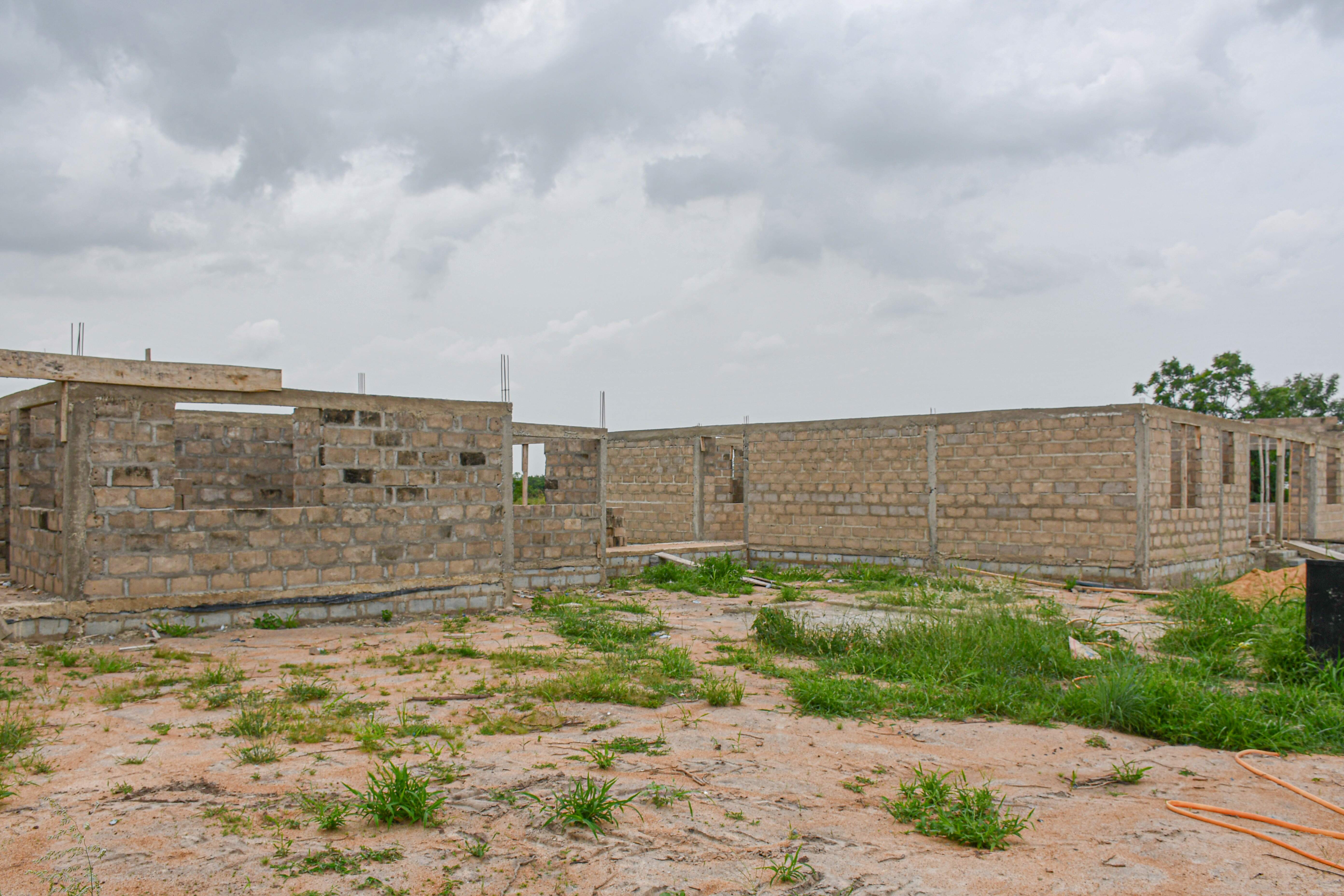 CHPS Compound with 2no. Staff Accommodation